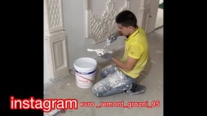 Начинаем делать потолки с узорами и карниз и рамки из гипса