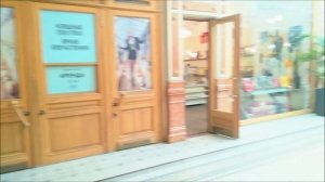 САНКТ-ПЕТЕРБУРГ: кафе, прогулки, покупки (1 серия)