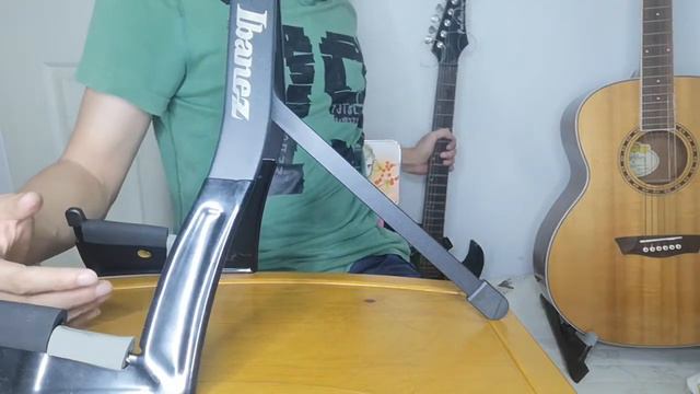 ขาตั้งกีตาร์ Ibanez ST101 คุ้มไหมกับค่าตัว смотреть онлайн