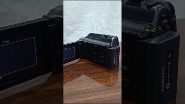 SONY HDR-XR150 120 GB HIGH DEFINITION HDD HANDYCAM  FULL HDLIKENEW Contact - DAVIDCAMERAS 984007176