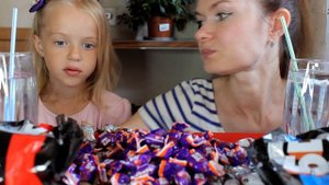 МУКБАНГ ИЗ ФИКС ПРАЙС Лакомимся сладостями и чипсами