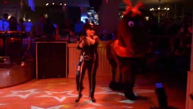 Шоу толстушек «Взбитые сливки» смотреть онлайн