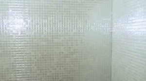 VIDREPUR GLASS MOSAICS - Tile installation on a bathroom tutorial
