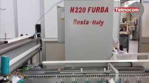 Стегальная машина на пяльцах