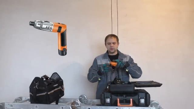 Аккумуляторные перфоратор AEG BBH-18 и отвертка AEG SE 3.6 смотреть онлайн