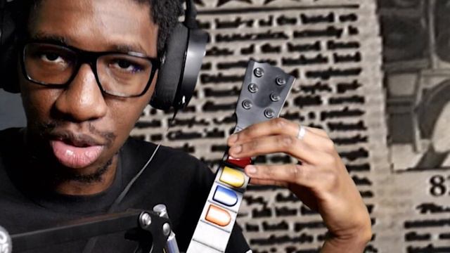 I Tried Playing HARDER Songs on GUITAR HERO PS2! смотреть онлайн