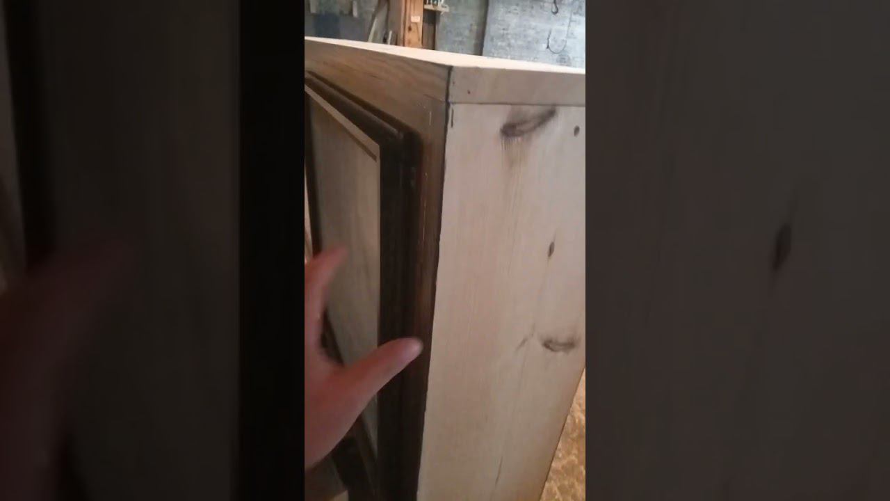 НАСТОЯЩИЕ Деревянные ОКНА от Лёхи!!! #shorts Заехал в ГОСТИ и БЫЛ ПРИЯТНО УДИВЛЁН!!! смотреть онлайн