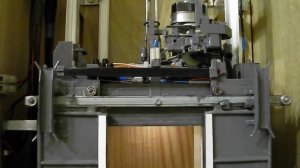 Модель пассажирского лифта.