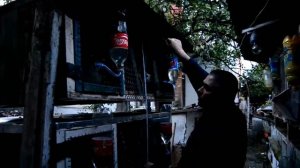 самые дешовые клетки для кроликов своими руками из старых окон и забора