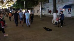 прогулка по вечерне-тусовочной улице Почтовой (г.Рязань)