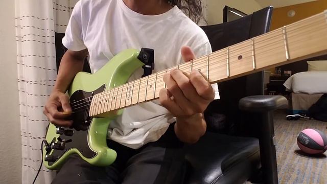 ESP LTD ST-213 Strat + DiMarzio Satch Track / Mo' Joe Pickups + Line 6 Amplifi TT смотреть онлайн