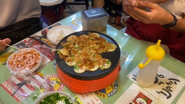 Кусочек Японии в центре Пусана. Рецепт японских пончиков такояки. Катя и Кюдэ/Южная Корея