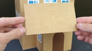 Как сделать двухэтажный дом из картона?