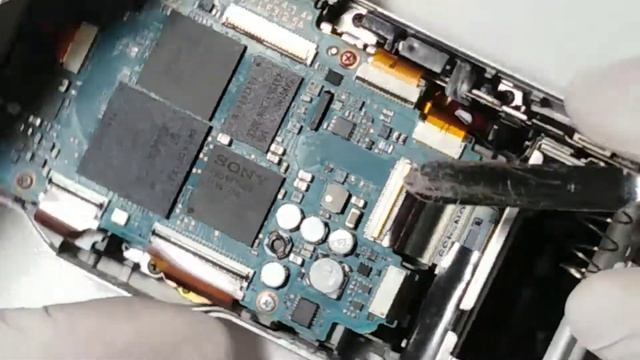 Sony nex 5 + sea water = new mainboard - disadvantageous repair смотреть онлайн