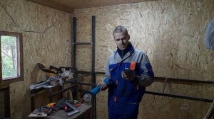 Никуда не делся.