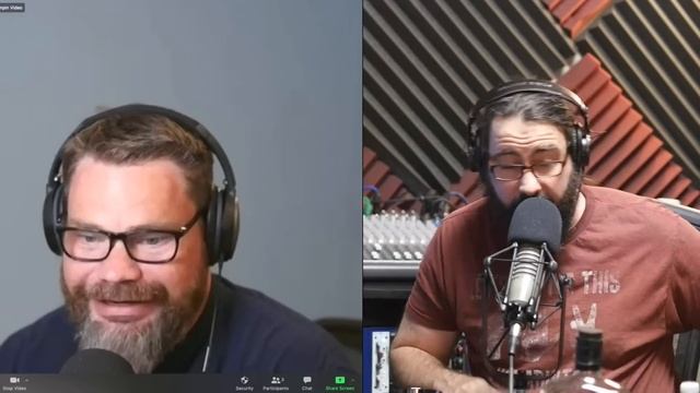 Back in the Gloryhole смотреть онлайн