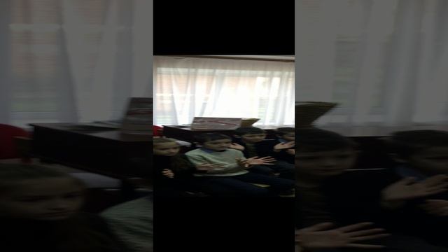 Зарядка-аплодисменты