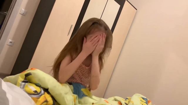 ВЛОГ ХОЛОДИЩЕ? ЗАМЕРЗАЕМ? Поделка к 23 февраля! Ужасная аллергия? смотреть онлайн