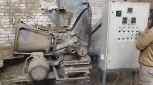 Экологически чистый корм, дроблёная трава. Процесс измельчения на ДКМ-5, молотковой дробилке.