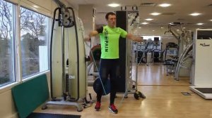 bodymaster : Разведение рук в стороны с резиной стоя