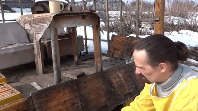 Народный улей Варрэ. Зимовка на улице. Замена дна. Лайф-хак. смотреть онлайн