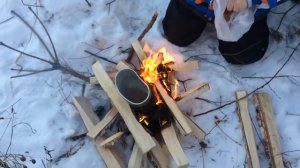 Готовим еду в лесу на костре