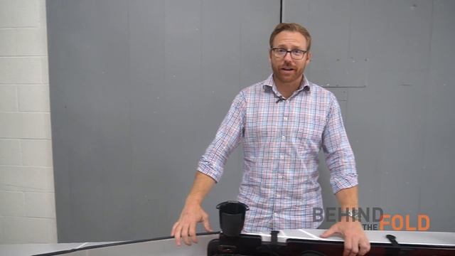 The Haven from Oru Kayak Featuring the Handy Universal Rail Mount for Accessories смотреть онлайн