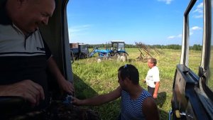 Сенокос. Жара. Возим сено..mp4