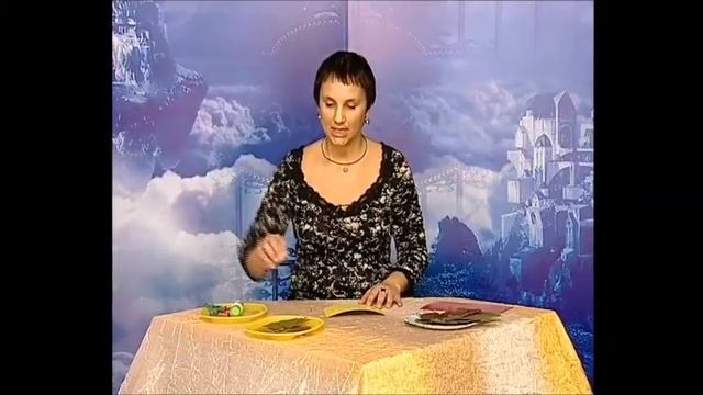 Евгения Евсюкова. Студия "Мастерилка" для деток от 4 до 6 лет. Ежик и рыбка из засушенных листьев. смотреть онлайн