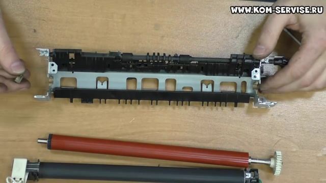 Как разобрать и собрать принтер Canon LBP 3010, HP P1005, P1006. Разбор печки. смотреть онлайн