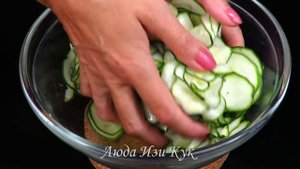 ОЛАДЬИ из ЦУКИНИ очень нежные ароматные и вкусные Люда Изи Кук рецепты zucchini pancakes recipe
