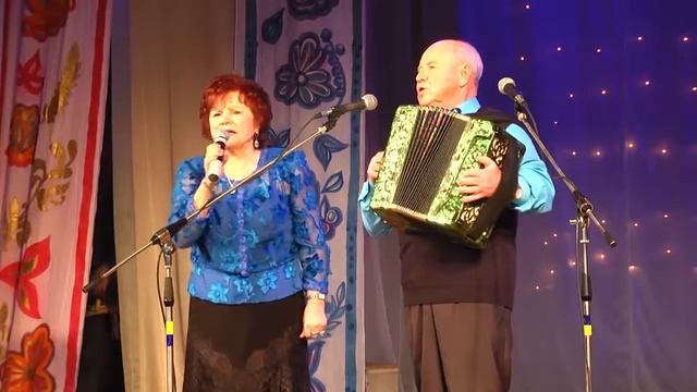 Ночь новогодняя исп Евгения и Валерий Белкины сл муз В Белкина