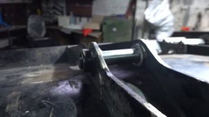 Ремонт Передний ковш JCB 3CX устраненте люфта переднего моста