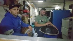 Ханг и драм гараже