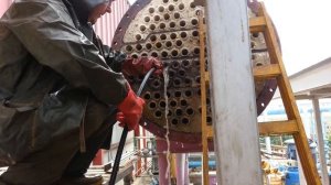 Очистка теплообменников электрогидравлическим ударом.