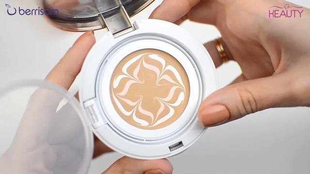 Основа-эссенция компактная увлажняющая Berrisom Essence Founpact (оттенок 21)