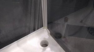 ПРОЧИСТКА СЛИВА В ДУШЕВОЙ КАБИНЕ.