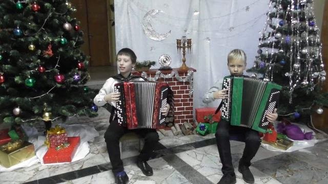 Дуэт баянов. Выступают Хилюта Артур и Патуринский Григорий. "Маленькая полька" . смотреть онлайн