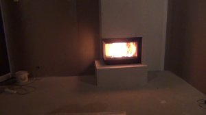 Угловая топка Альфа 700 стекло слева в коробе под отделку