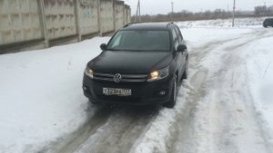Volkswagen Tiguan vs нива на бездорожье. Тест драйв.