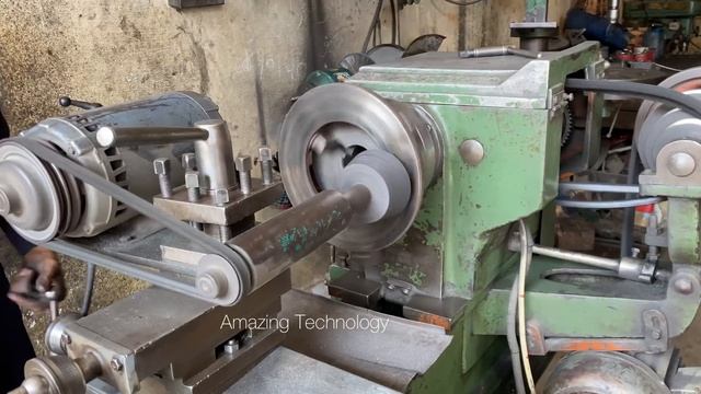 90 year Old Man Fiat Tractor 480 Clutch Plate Repairing-Tractor Clutch Plate Repair Complete Proces смотреть онлайн