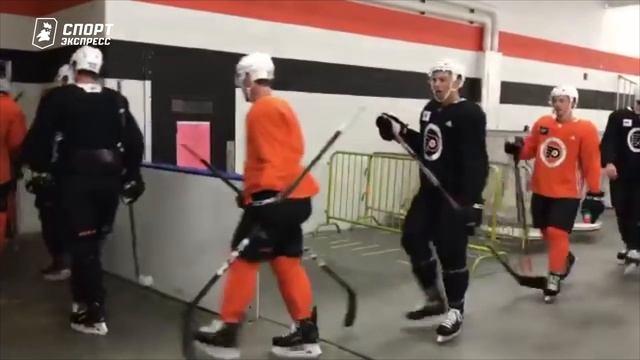 Михеев уже зажигает в "Торонто". Он сделал хет-трик. День с Алексеем Шевченко смотреть онлайн