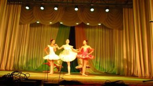 Балет , ( падение солистки)