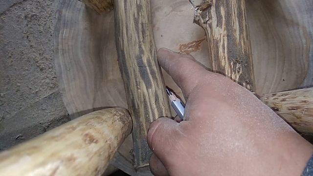 Табурет-малыш,в рустикальном стиле!Канал Все Сам.Андрей Салиев. смотреть онлайн