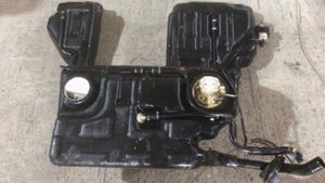 #RR# Audi A8 D2 БЕНЗОНАСОС АУДИ