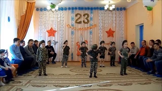 Танец солдат  Средняя группа