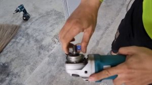 Makita 9565CVR, Bosch GWS 900-125S, máy mài góc điện 220v có điều tốc