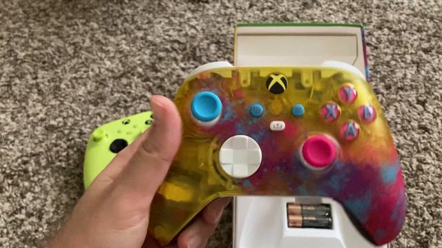 Forza Horizon 5 Xbox Series Controller Unboxing смотреть онлайн