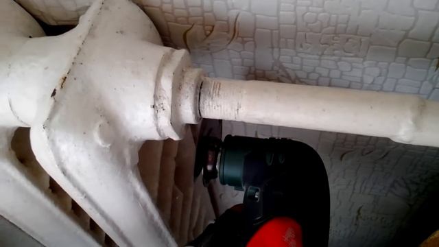 Реноватор Bosch PMF 190 E vs Сталева труба 3/4" смотреть онлайн