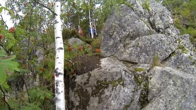 СПУСК СО СКАЛЫ. Карелия. Мраморный каньон смотреть онлайн